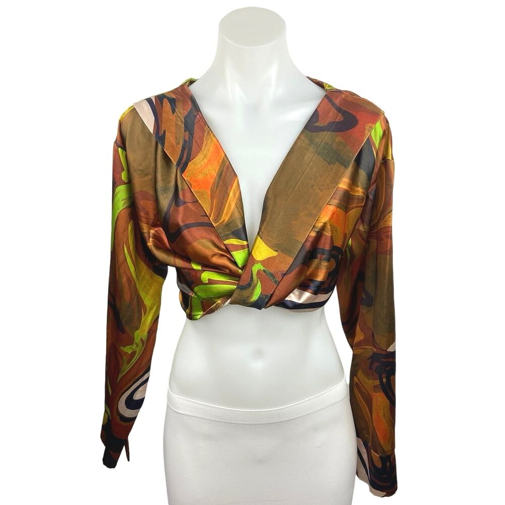PrettyLittleThing Multicolor Swirl Print Twisted Long Sleeve V-neck Crop Top 8 - Picture 1 of 4